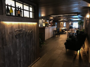 Fjøset restaurant inngangsparti