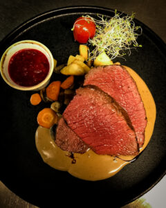 Hjort ytrefilet med viltsaus